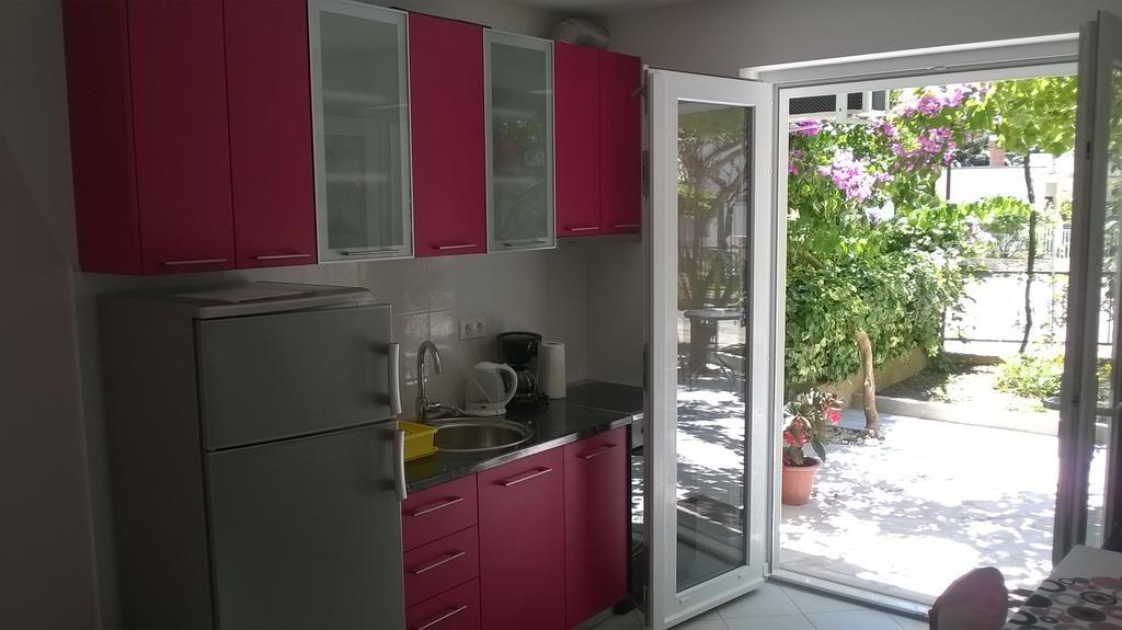 Apartment Andelka 오미스 외부 사진